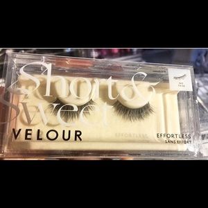 False silk eyelashes. (Short & Sweet)